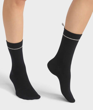 Schwarze Rippstrick-Socken aus Modal-Baumwolle - DIM Icons