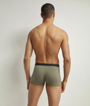 2er-Pack Herren-Boxershorts aus anthrazitfarbener und grüner Bio-Baumwolle. Dim Good